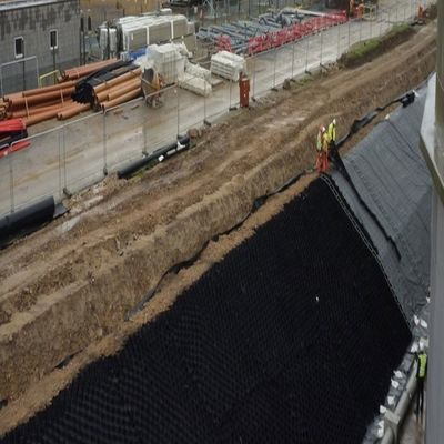 50 mm bis 200 mm HDPE-Geozell-Kiesnetz für den Bau stabiler Straßen