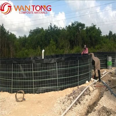 Lebensdauer 3-15 Jahre Schwarzer Stahlrahmen PVC HDPE-Tank für Innenfischfarmen Quadratform