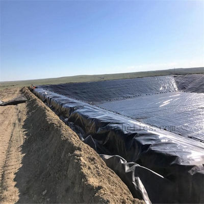 Glatte Texturoberfläche 1,5 mm HDPE-Geomembran für wasserdichten Kunststoff-Damm 1,0 mm