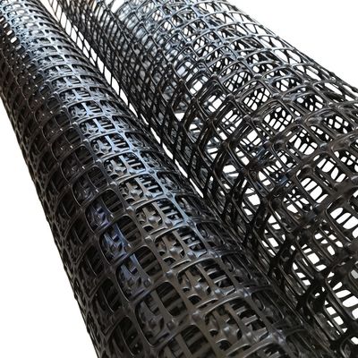 Schwarze Polypropylen-PP-Biaxial-Plastik-Geogrid-Gitterrolle für den Bodenstabilisierungsbergbau