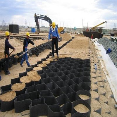 Weiße, glatte Oberfläche HDPE-Geozelle zur dauerhaften Bodenstabilisierung und Erosionsbekämpfung