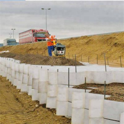 Traditionelle Konstruktion Textur- und Perforations-HDPE-Plastik-Geocell für den Straßenbau