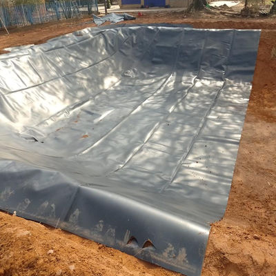 1.0mm HDPE Geomembran Teich Liner zeitgenössischer Design Stil Indonesien Fisch Garnelen Teich