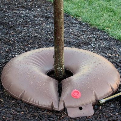 Bequeme Bewässerungslösung für Bäume PVC-Tropfbewässerungsbeutel für neu gepflanzte Bäume