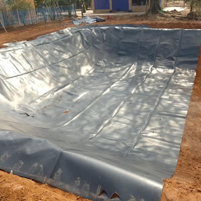 Kenya Dam Fish Pond Projekt 500 Mikron HDPE Geomembran mit GB/ASTM GRI-GM13-Standard