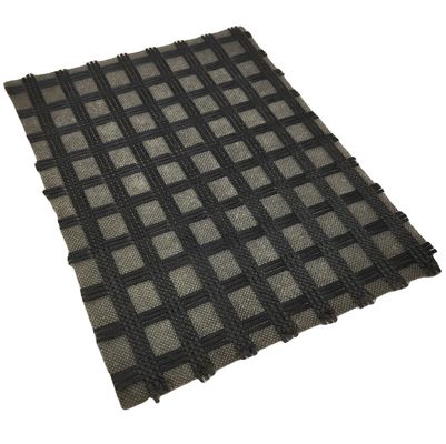 Straßenverstärkung 100-100kn Glasfaser Geogrid aus 50g Nichtgewebe