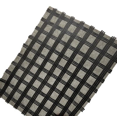 Straßenverstärkung 100-100kn Glasfaser Geogrid aus 50g Nichtgewebe