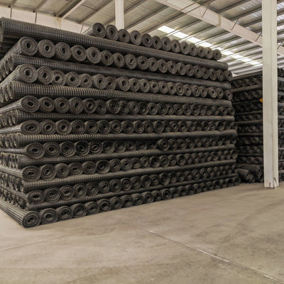 Straßenbaumaterial Polypropylen Biaxial Geogrid mit 15-60KN Zugfestigkeit