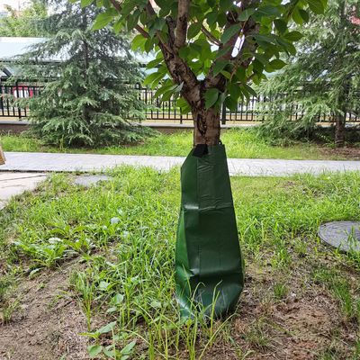 Grün 2 Packungen 15 Gallonen langsam freigesetzter Selbsttropfbewässerung Baumbewässerungstasche CE/ISO genehmigt