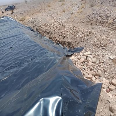 Fischfarm Teich Liner Wasserdichtes Blatt 1,5 mm Einseitig Textured HDPE Schwarze Geomembran