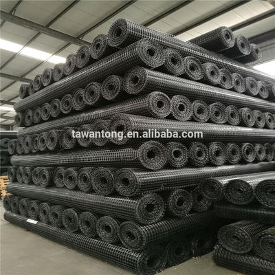 Hohe Zugfestigkeit Schwarzes Biaxial Geogrid zur Bodenstabilisierung 30-30kn PP Material