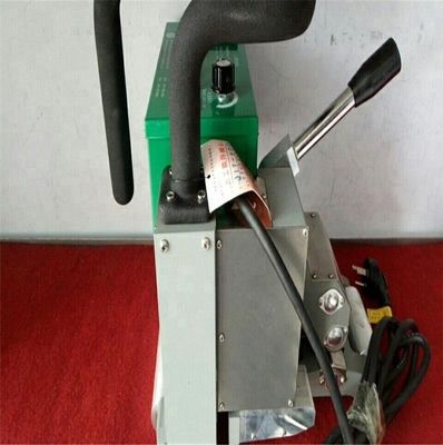 1.5mm Membrandicke Klasse II Dämmungsgrad 1800W Kunststoff-Extruder-Schweißmaschine